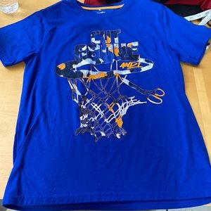 Brand is AND 1 size xxl material fabrique